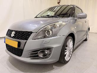 Schadeauto Suzuki Swift 1.6 Sport Clima/Navi 2016/3