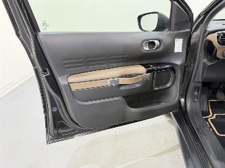 Citroën C4 cactus 1.6 Blue HDI 100 Shine Pano/Navi picture 26