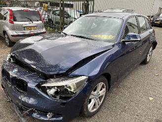 uszkodzony samochody osobowe BMW 1-serie 114i EDE Business 5 Drs 2013/2