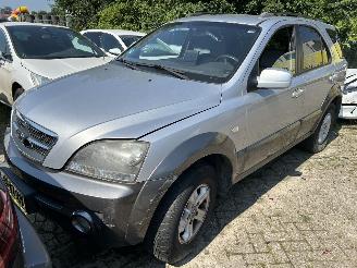 Schadeauto Kia Sorento 2.4i  X-Treme 2005/9