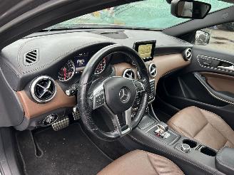 Mercedes A-klasse 45 AMG Turbo  4 matic   ( schadevrij ) picture 15