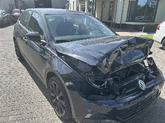 Volkswagen Polo 1.0 MPI  Comfortline picture 3