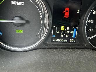 Mitsubishi Outlander 2.0 PluginHybrid Instyle  Automaat picture 15