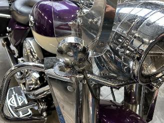 Harley-Davidson Road King FLHRC picture 4