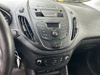 Ford Transit Courier Van 1.5 TDCI picture 8