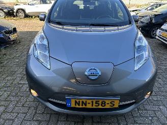 Nissan Leaf Electric 30 kWh picture 2