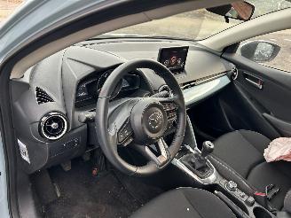 Mazda 2 1.5 Hybrid  Cente Line picture 15