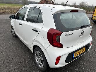 Kia Picanto 1.0 picture 5