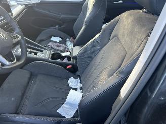 Volkswagen Golf 1.5 eHybrid Life Edition  Automaat  5 Drs ( Panoramadak ) picture 13