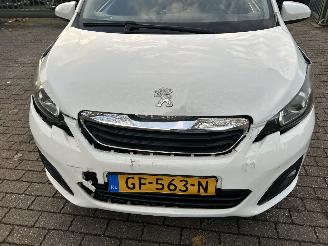 Peugeot 108 1.0 e-VTi Active picture 2