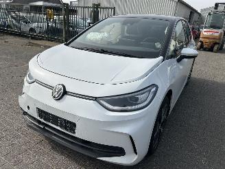Unfallwagen Volkswagen ID.3 Pro  58 kWh  150 KW 2023/11
