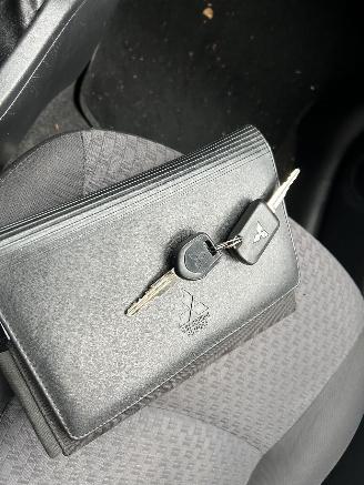 Mitsubishi Space-star 1.0 Cool + picture 9