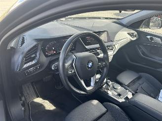 BMW 1-serie 118i  Automaat   5 Drs picture 16