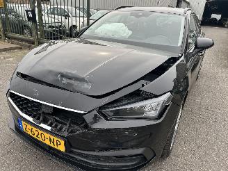 Unfallwagen Seat Leon Sportstourer 1.0 MHEV Style Business Intense Automaat 2024/5