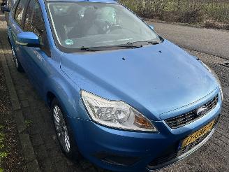 Ford Focus 1.6  HB picture 2