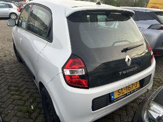 Renault Twingo 1.0 SCe  Collection picture 4