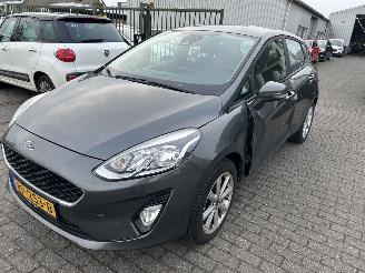 skadebil auto Ford Fiesta 1.1 Trend 2018/1