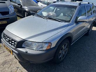 Volvo Xc-70 Cross Country  2.5 T AWD  Automaat picture 1