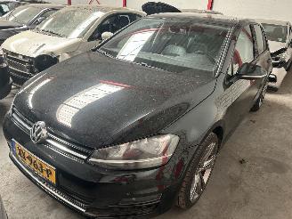 Unfallwagen Volkswagen Golf 1.4 TSI  Automaat  5 Drs - Panoramadak ) 2015/6