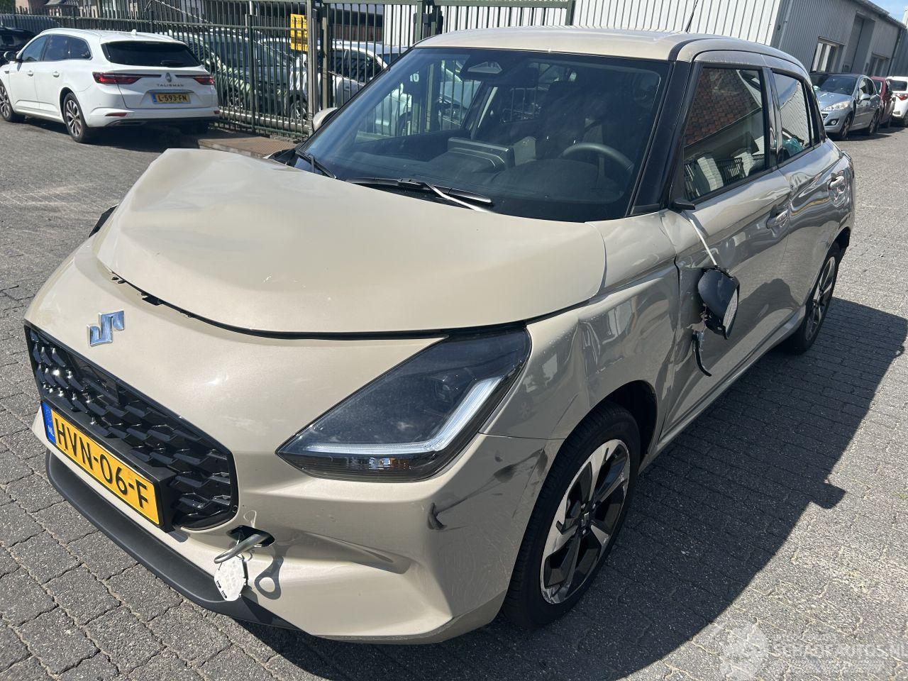 Suzuki Swift 1.2 Automaat Hybrid  Style  ( 3552 Km )