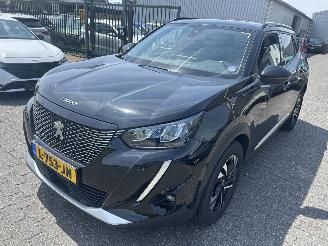 Peugeot 2008 1.2 PureTech  Allure Pack picture 1