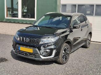 krockskadad bil auto Suzuki Vitara 1.4 Boosterjet Style Smart Hybrid 2021/6