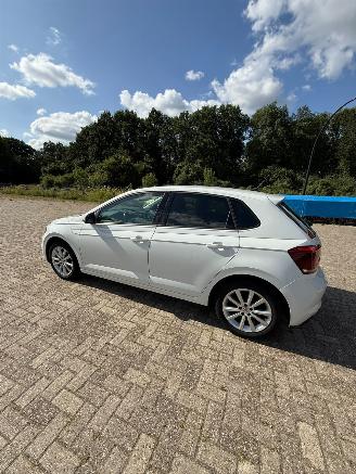 Volkswagen Polo 1.0 HIGHLINE NAVI AIRCO VIRTUAL COCKPIT picture 3