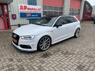 skadebil auto Audi A3 SPORTBACK 1.4 TFSI DSG 180PK S-LINE MAXTON 2013/11
