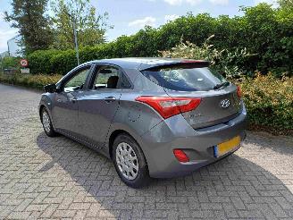 Hyundai I-30 1.4 HB picture 2