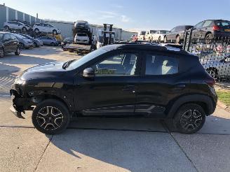 skadebil auto Dacia Spring Comfort plus 27kWh 2022/12