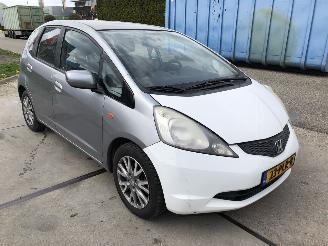 Honda Jazz 12i Vtec Airco picture 3