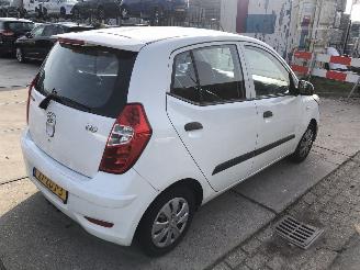 Hyundai I-10 1.1i i-catcher picture 4