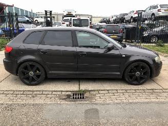Unfallwagen Audi A3 2.0FSI 110kW Automaat SB 2004/10