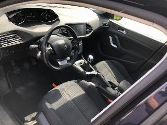 Peugeot 308 1.6HDI 88kW E5 AIRCO, NAV, Pano, picture 6