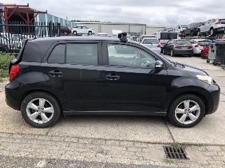 krockskadad bil auto Toyota Urban Cruiser 1.3i Airco 2009/11