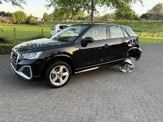 Schadeauto Audi Q2 S-Line / Leer / Panorama 2022/4