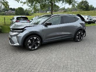 skadebil auto Renault Scenic E-Tech EV87 Long Range 2025/11