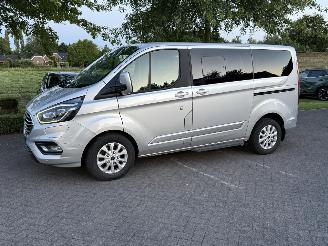skadebil auto Ford Transit Custom Tourneo 320 / Plug-in hybride / 8p / Automaat 2020/6