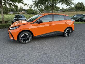 uszkodzony samochody osobowe MG 4 Electric 51 kWh 2023/11
