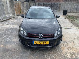 Damaged car Volkswagen Golf 2.0 GTI 2011/10