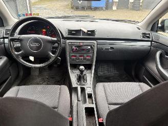 Audi A4 Avant  picture 11
