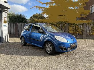 Renault Twingo 1.2-16V Authentique picture 3