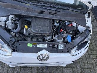 Volkswagen Up! 1.0 high up! BlueMotion picture 11