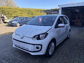 Volkswagen Up! 1.0 high up! BlueMotion picture 6