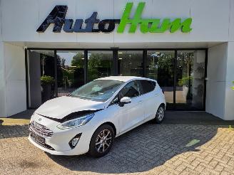 Schadeauto Ford Fiesta 1.0 EcoBoost 12V Hatchback  Benzine 999cc 70kW (95pk) FWD 2019-12  M0JB 2021/1