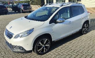  Peugeot 2008 Peugeot 2008 Allure navi 86237 km lichte schade 2016/4