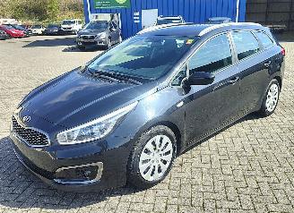 begagnad bil auto Kia Ceed Kia Ceed Sportswagon Edition 7  ( 1400 benzine ) 2017/9