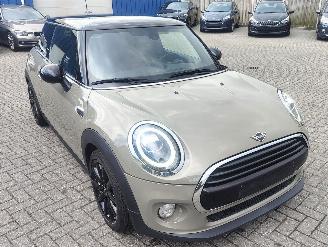 Mini Cooper MINI COOPER  1500 automaat nieuwstaat picture 7