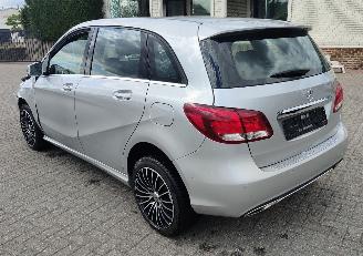 Mercedes B-klasse mercedes B 180 automatiek pano urban picture 3