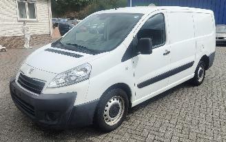 Ocazii auto utilitare Peugeot Expert PEUGEOT Expert Gesloten bestelwagen L2H1 2013/9